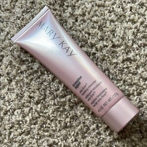 Mary Kay TimeWise Repair Volu-Firm Foaming Cleanser